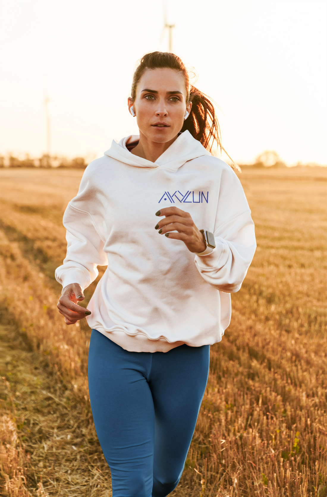 "Unveiling the Radiance: The Akylun Hoodie Collection that Never Gives Up"